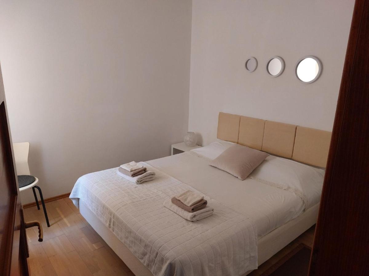 Apartament Apartman Iskra Jadranovo Zewnętrze zdjęcie
